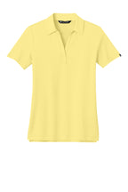 TravisMathew Women's Glenview Solid Polo TM1LF071